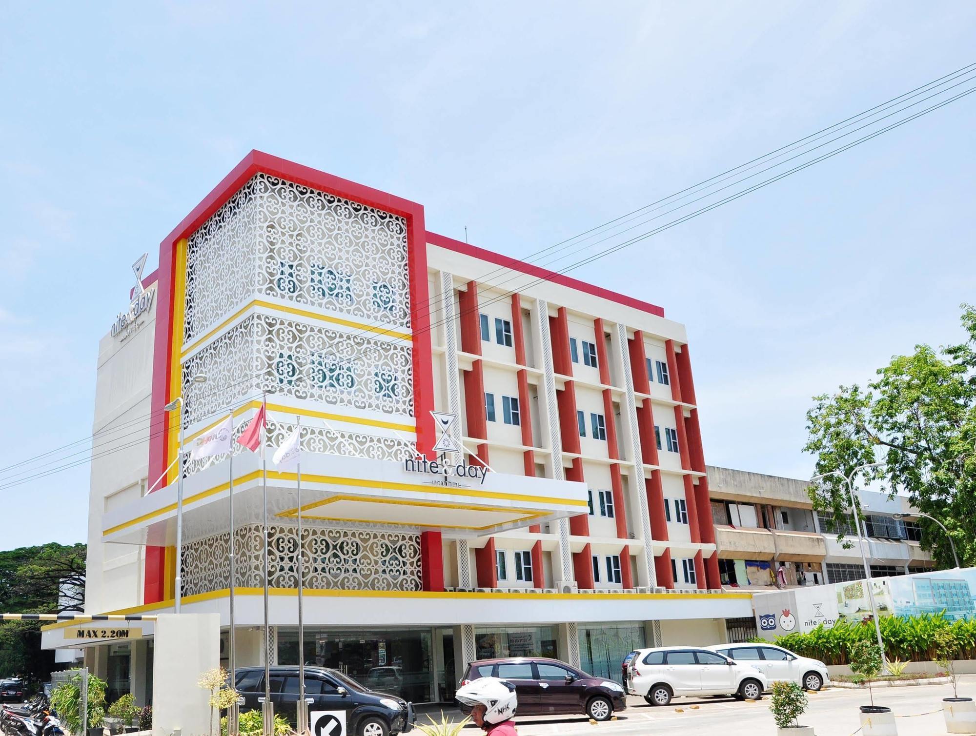 Nite And Day Batam Jodoh Square Hotel Kültér fotó