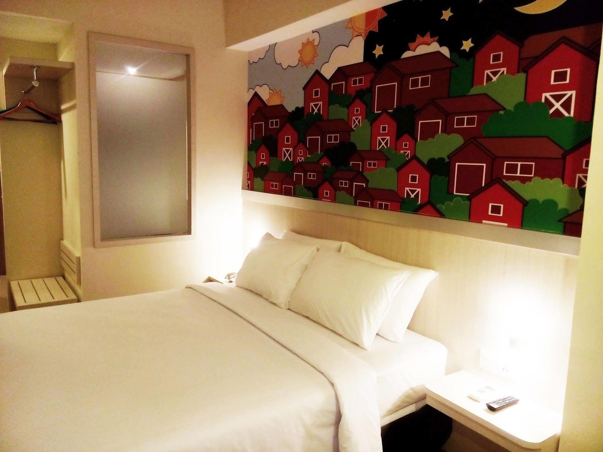 Nite And Day Batam Jodoh Square Hotel Kültér fotó